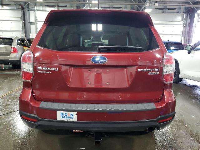  SUBARU FORESTER 2015 Красный