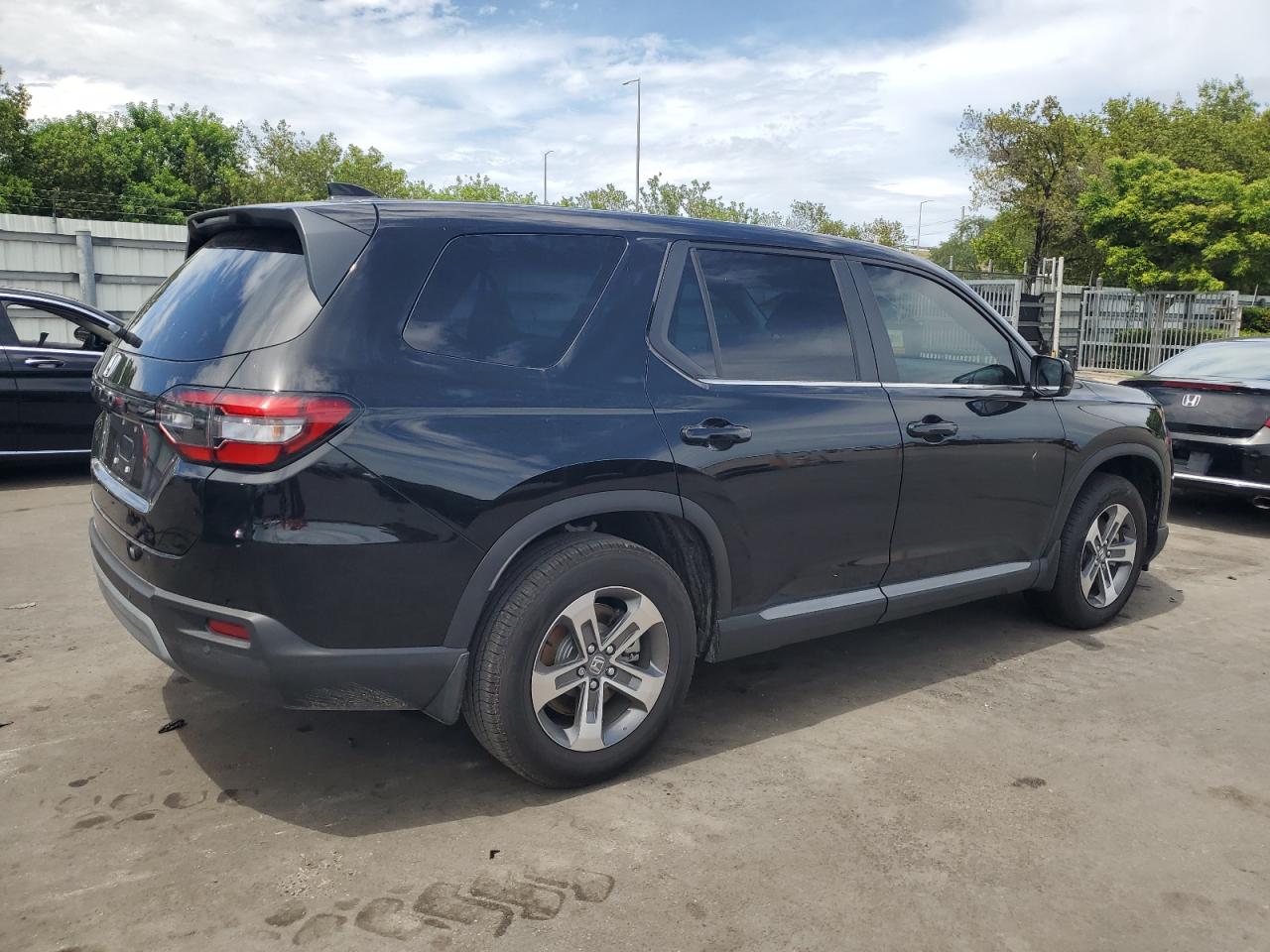 HONDA PILOT 2025 VIN 5FNYG2H44SB028695 фото 3