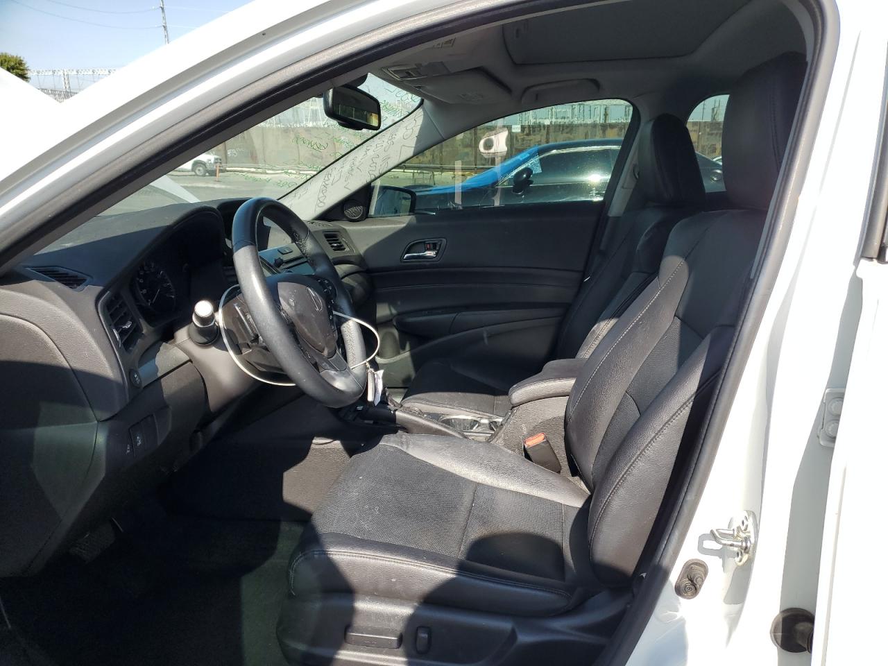 2017 Acura Ilx Premium VIN: 19UDE2F71HA008070 Lot: 63081355