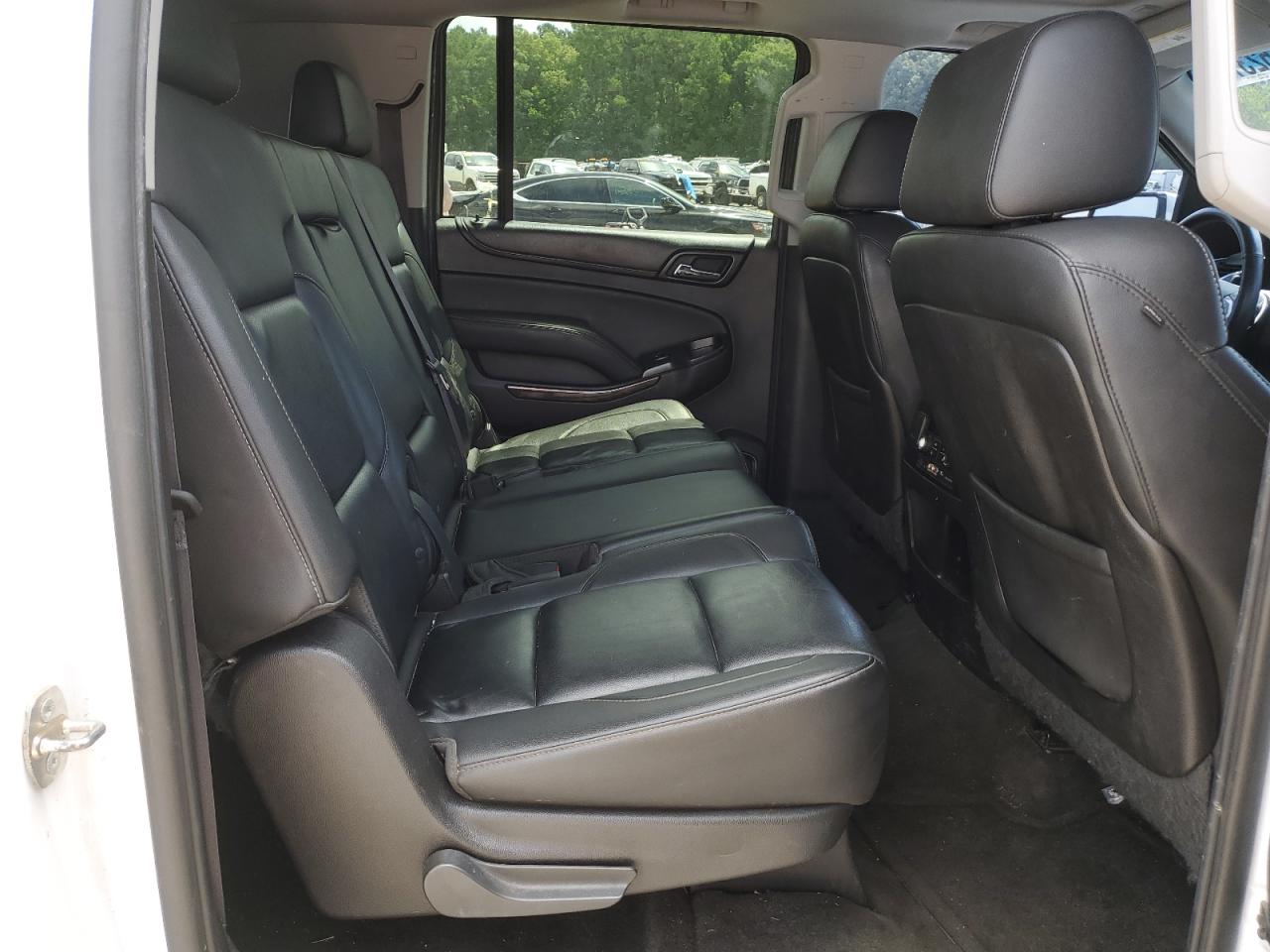 2015 Chevrolet Suburban K1500 Lt VIN: 1GNSKJKC9FR616632 Lot: 62652375