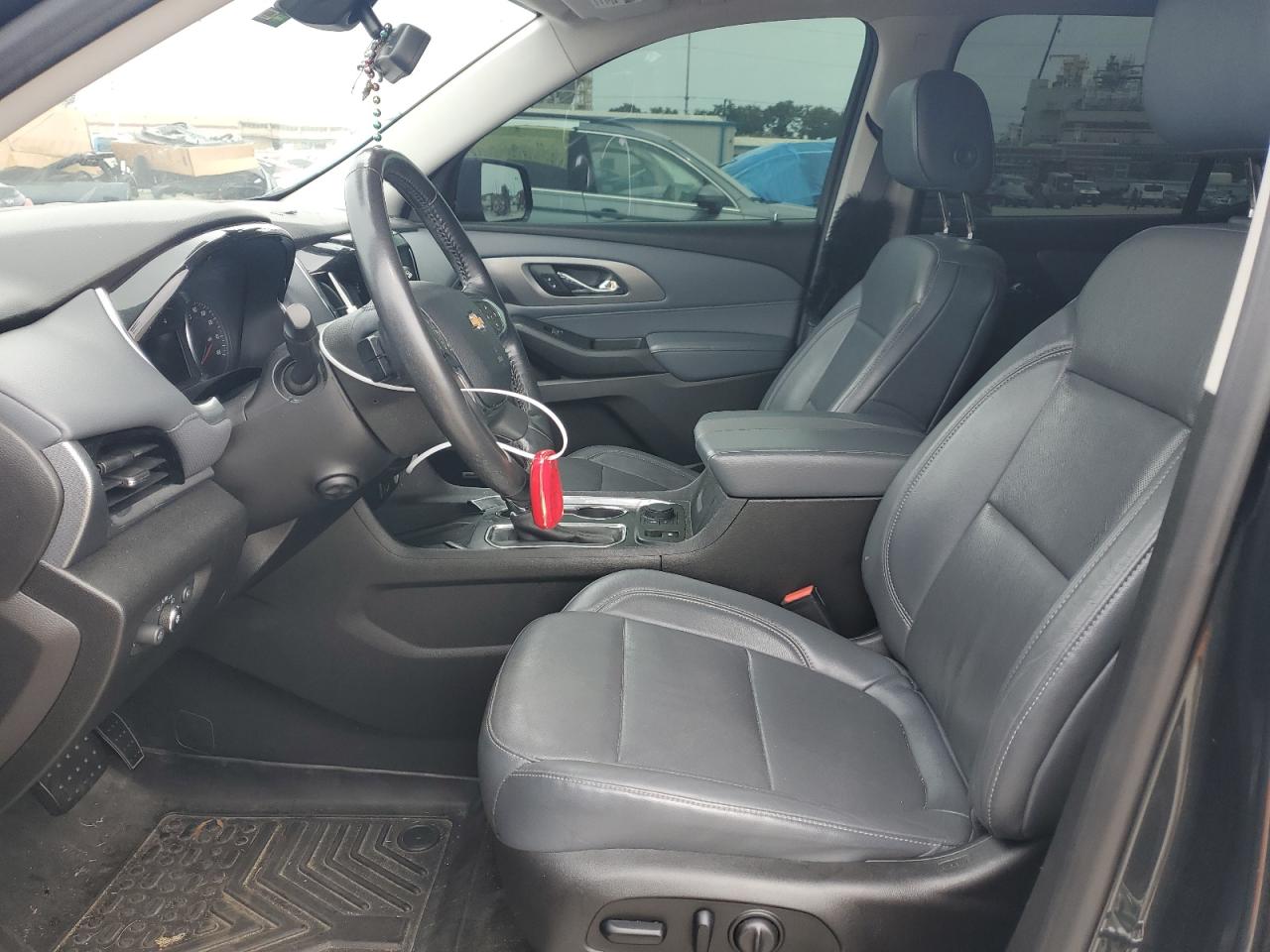 CHEVROLET TRAVERSE 2019 VIN 1GNERKKW7KJ179246 фото 7
