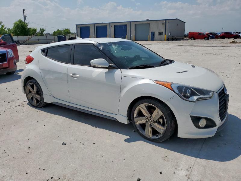 Coupet HYUNDAI VELOSTER 2015 Biały