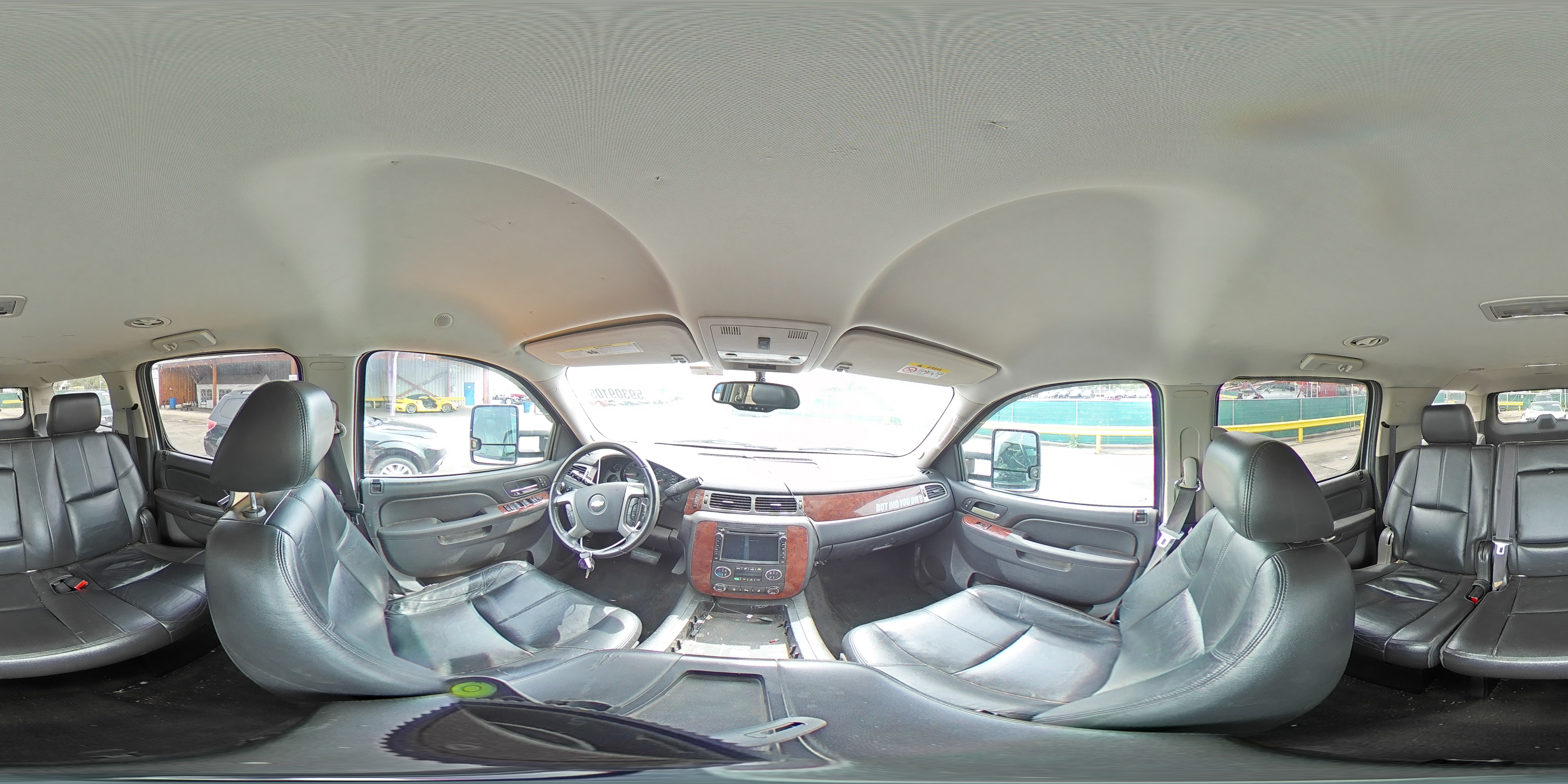 2012 Chevrolet Suburban K1500 Lt VIN: 1GNSKJE77CR186349 Lot: 59309105