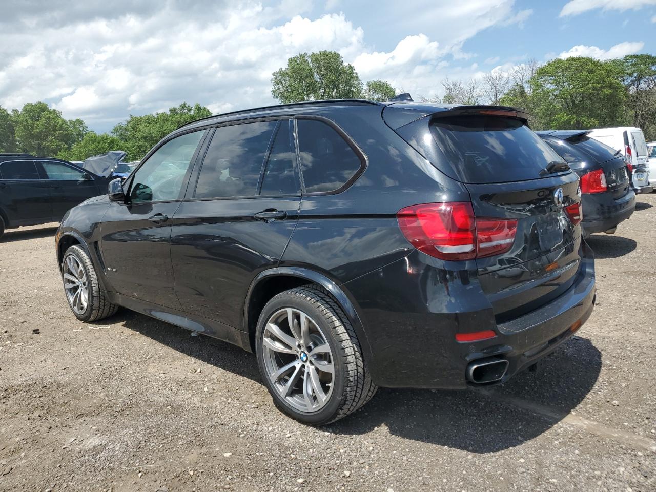 BMW X5 2015 VIN 5UXKR0C5XF0K60435 фото 2