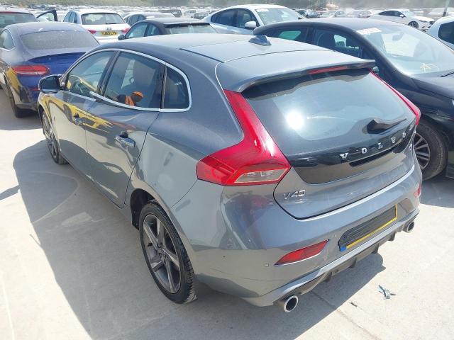 2015 VOLVO V40 R-DESI