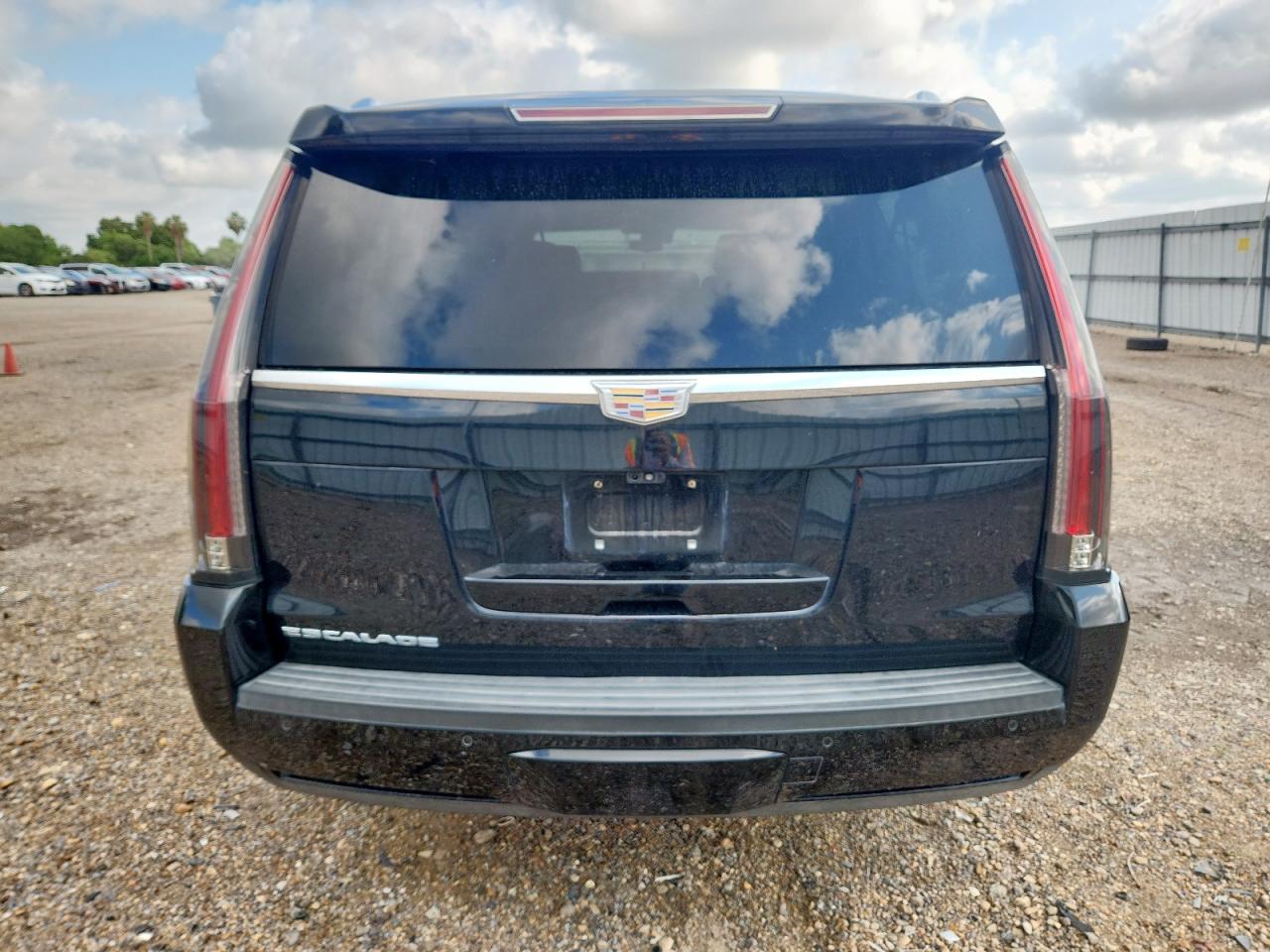 2018 Cadillac Escalade Esv Premium Luxury VIN: 1GYS4JKJ8JR397974 Lot: 59594035