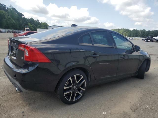 Sedans VOLVO S60 2017 Czarny