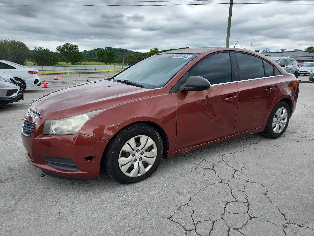 2012 Chevrolet Cruze Ls zu verkaufen in Lebanon, TN - Side