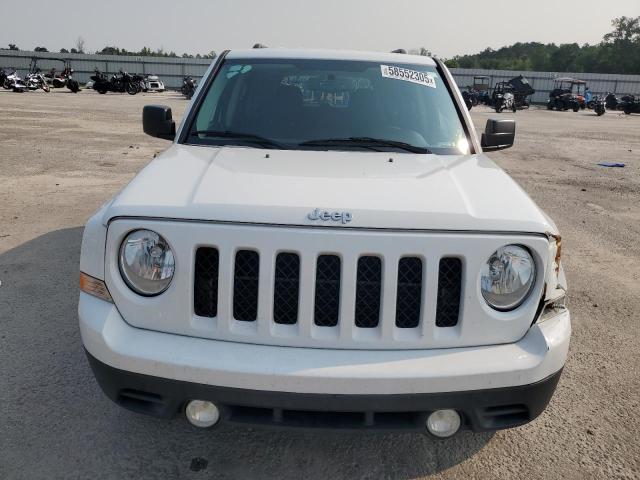  JEEP PATRIOT 2016 Белы