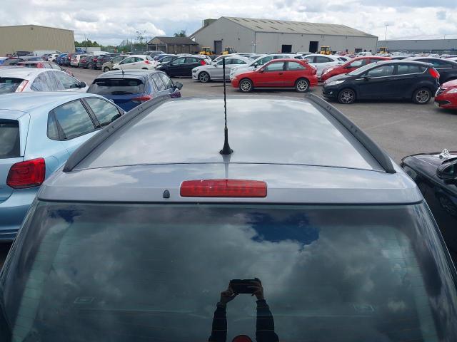 2005 VAUXHALL ZAFIRA CLU