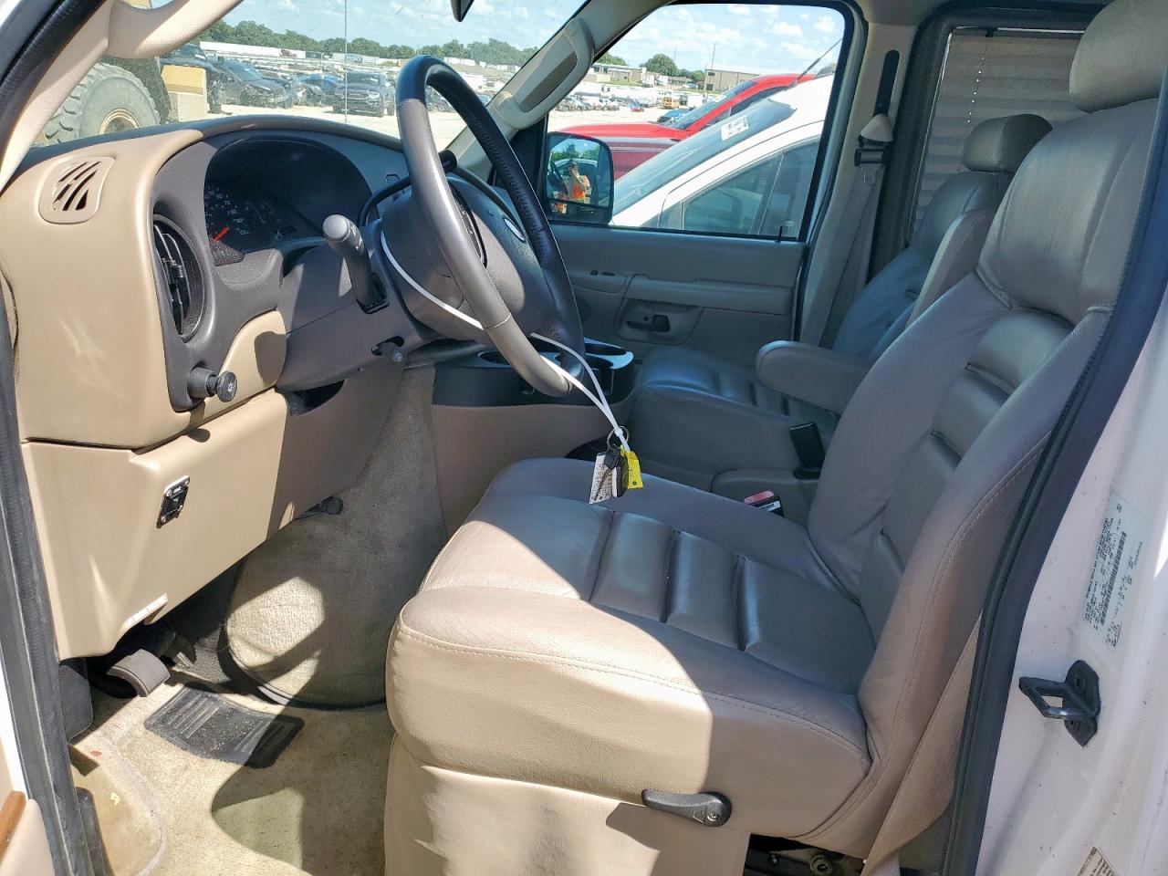 2006 Ford Econoline E150 Van VIN: 1FDRE14W66HA26153 Lot: 59239115