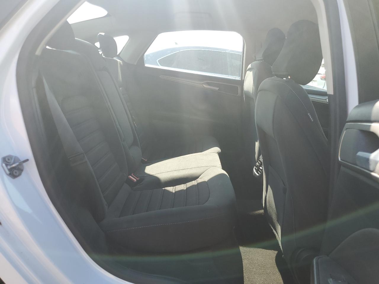 FORD FUSION 2020 VIN 3FA6P0LUXLR244592 zdjęcie 10