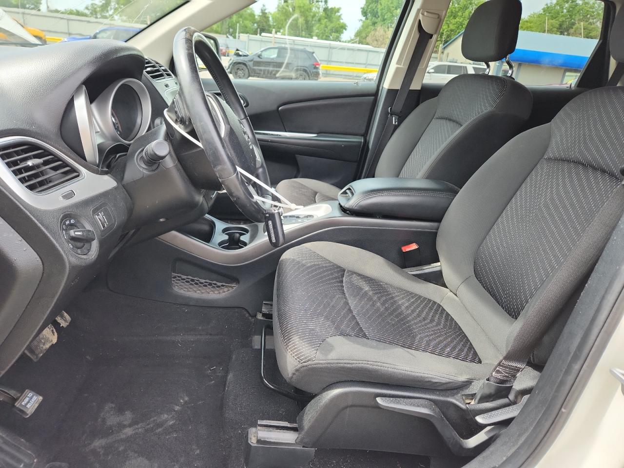2018 Dodge Journey Se VIN: 3C4PDCAB2JT524808 Lot: 62891085