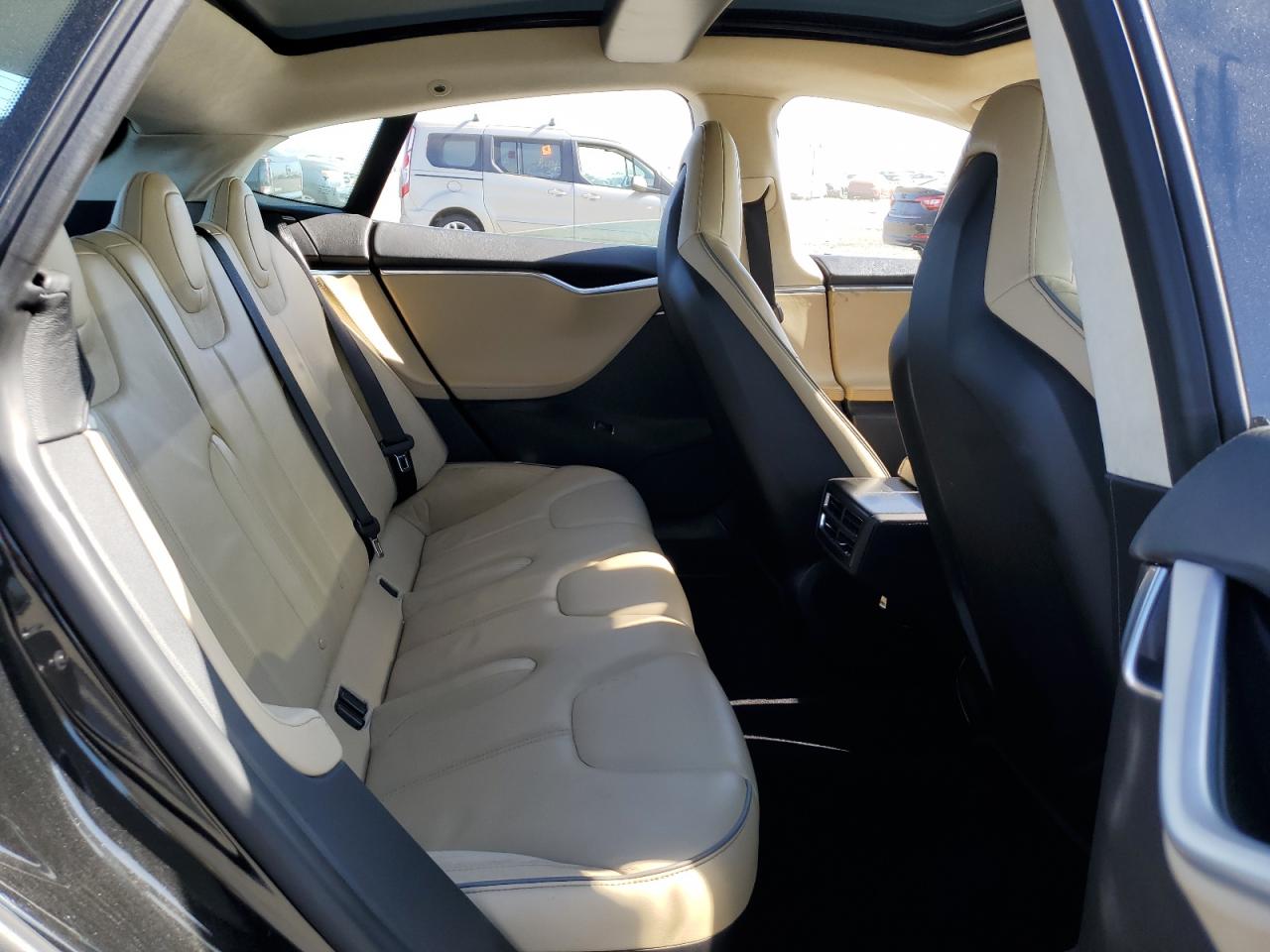 2012 Tesla Model S VIN: 5YJSA1DP7CFS00835 Lot: 62783595