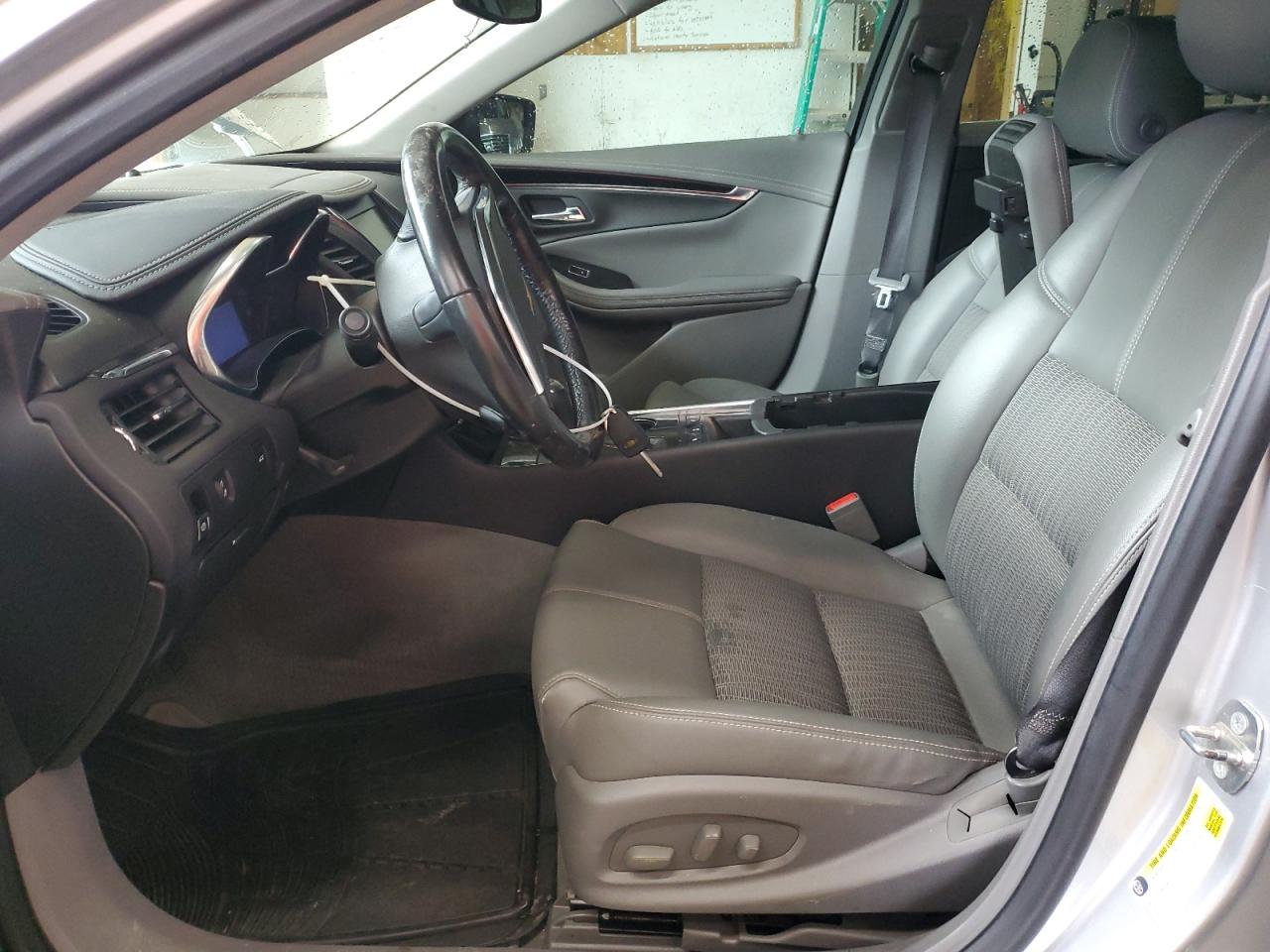 CHEVROLET IMPALA 2018 VIN 2G1105S30J9107249 photo 7