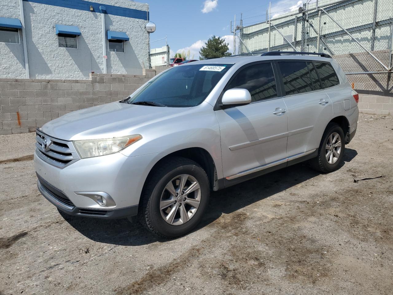 Albuquerque, NM에서 판매 중인 2011 Toyota Highlander Base - Front End