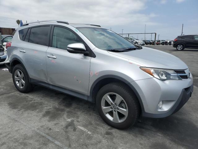  TOYOTA RAV4 2015 Srebrny