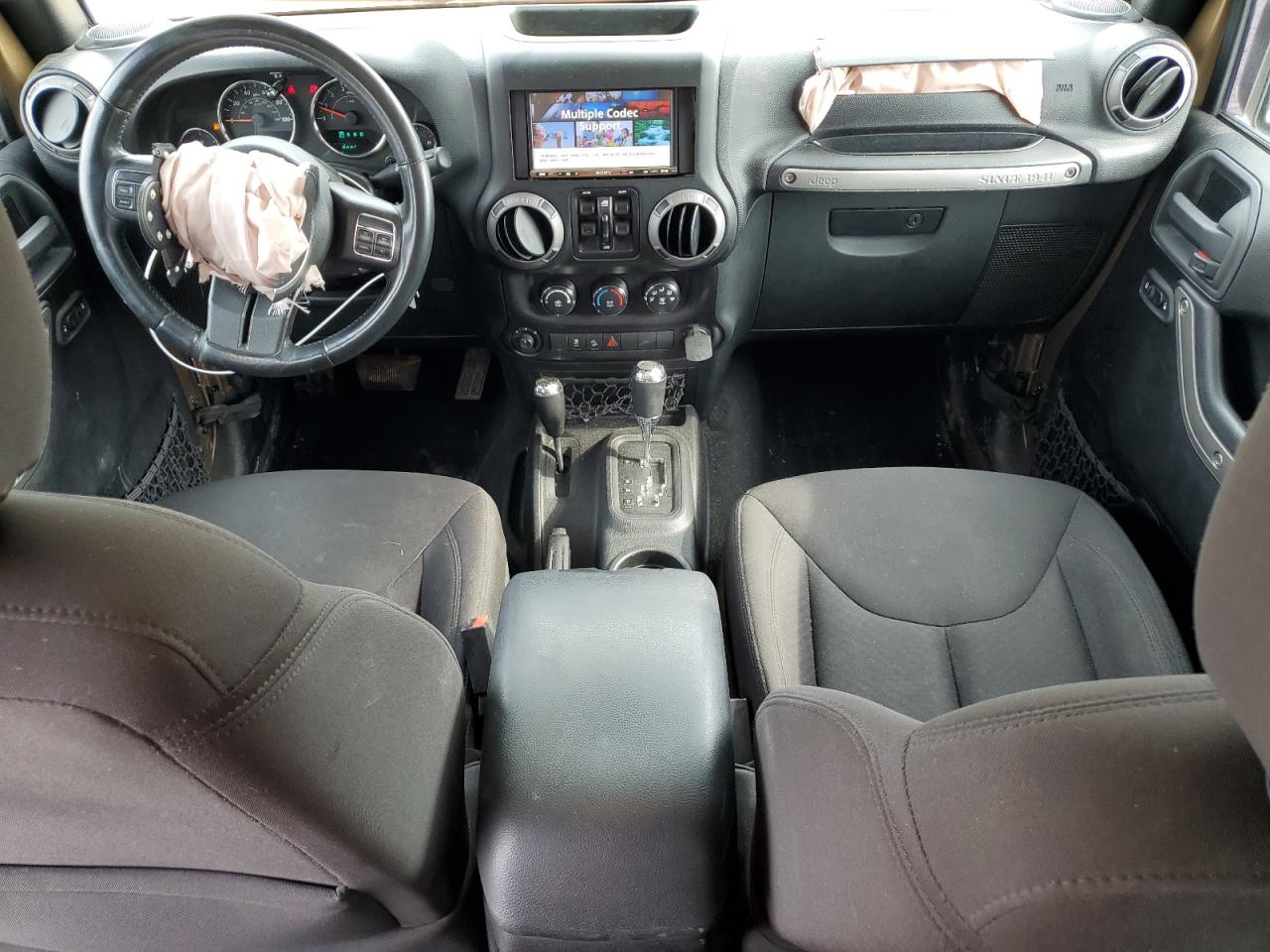 2015 Jeep Wrangler Unlimited Sport VIN: 1C4BJWDG0FL693661 Lot: 62829865