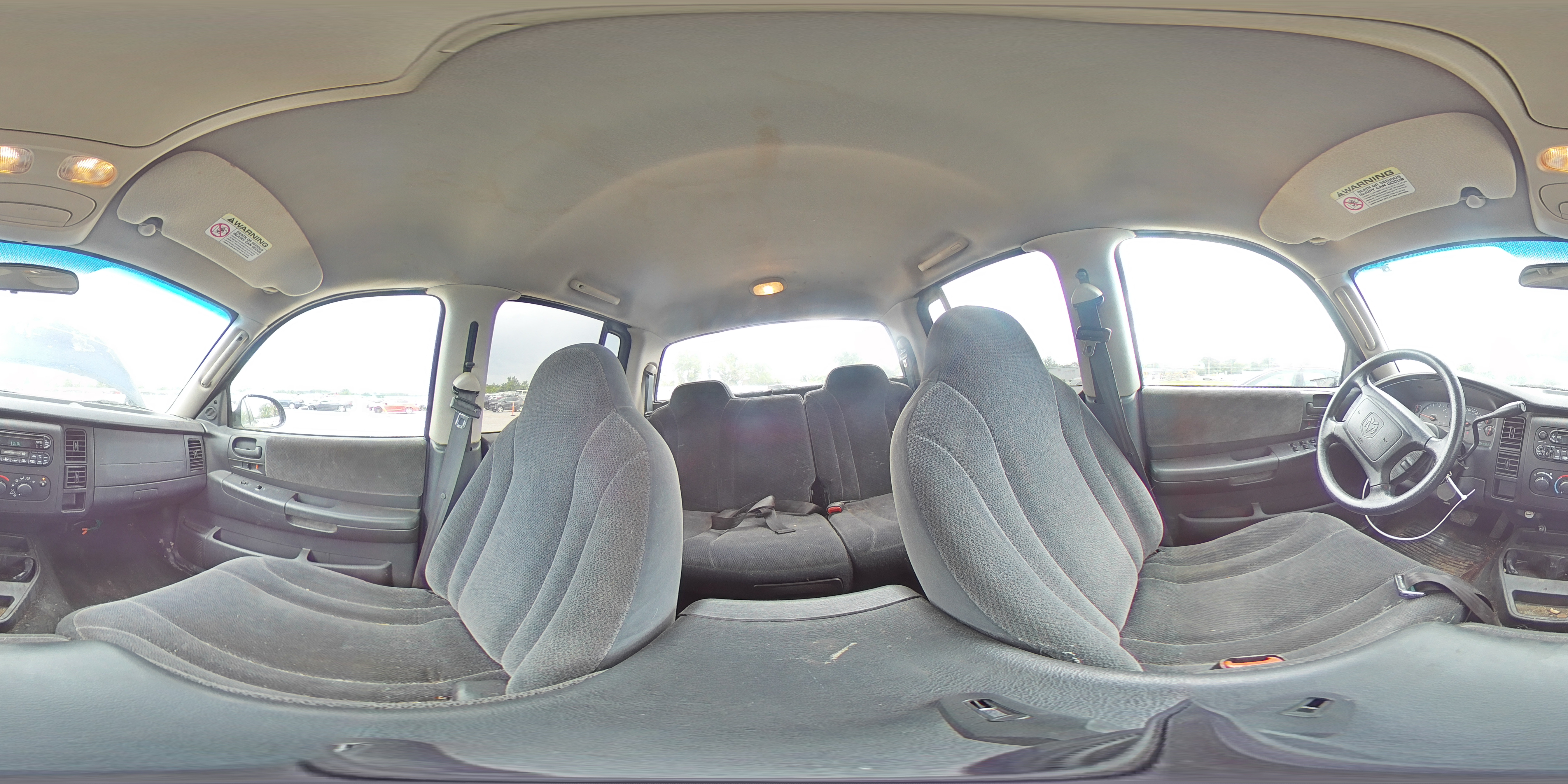 2002 Dodge Dakota Quad Sport VIN: 1B7HL38N42S564740 Lot: 62684305