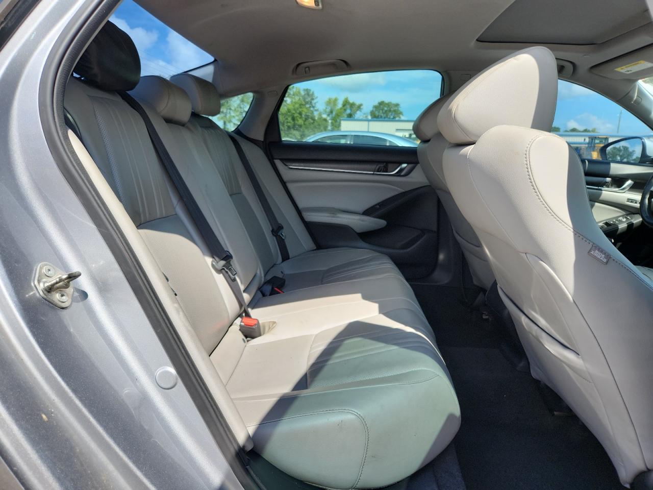 2018 Honda Accord Exl VIN: 1HGCV2F69JA025823 Lot: 62683195