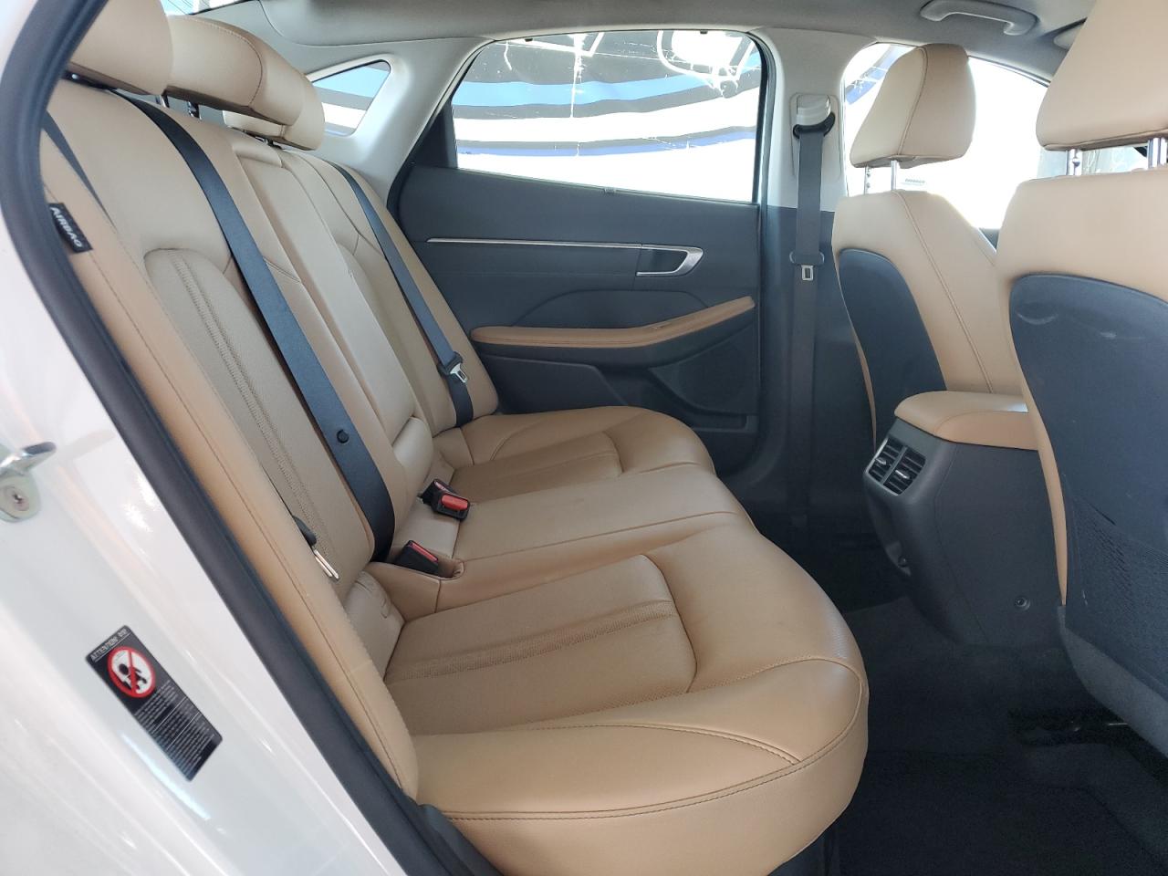 2022 Hyundai Sonata Hybrid VIN: KMHL54JJ2NA037898 Lot: 63232275
