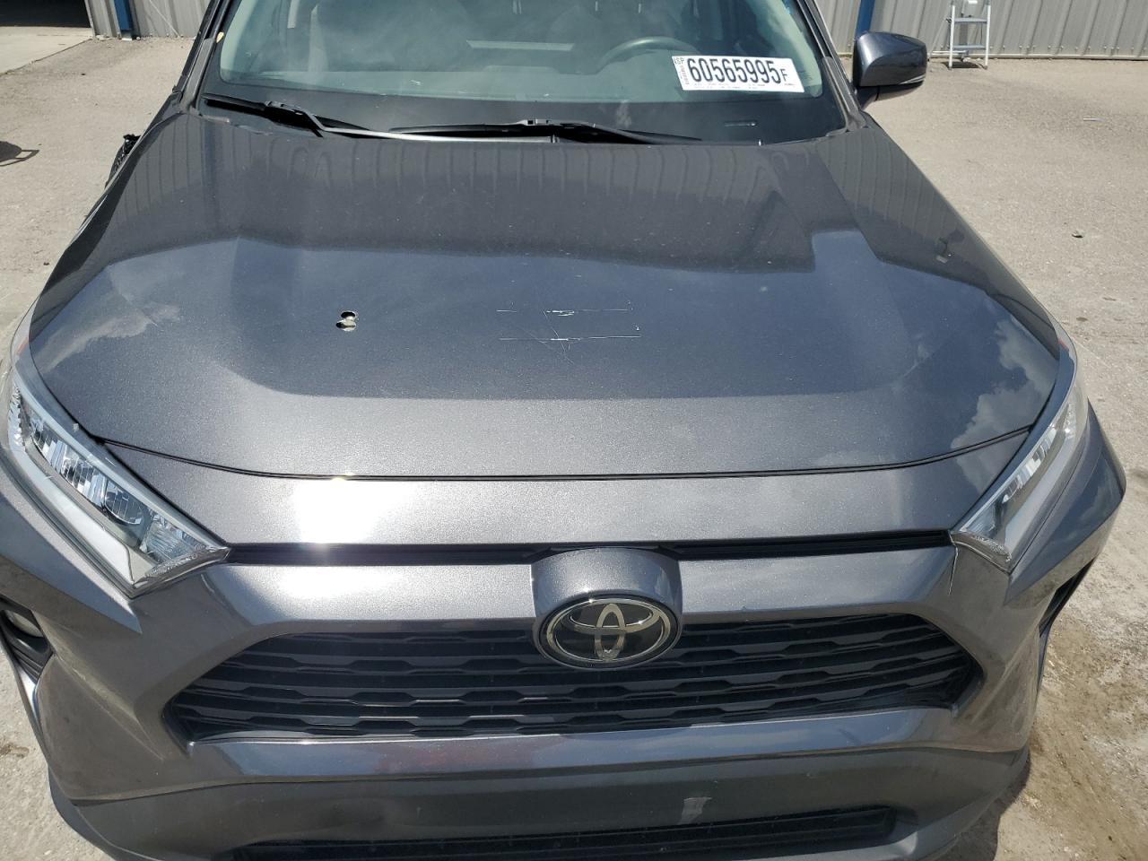 2020 Toyota Rav4 Xle VIN: 2T3W1RFV3LW063897 Lot: 60565995