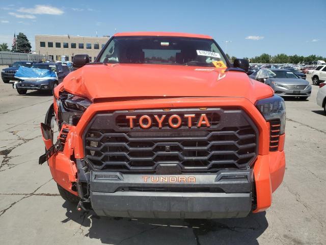  TOYOTA TUNDRA 2023 Оранжевый