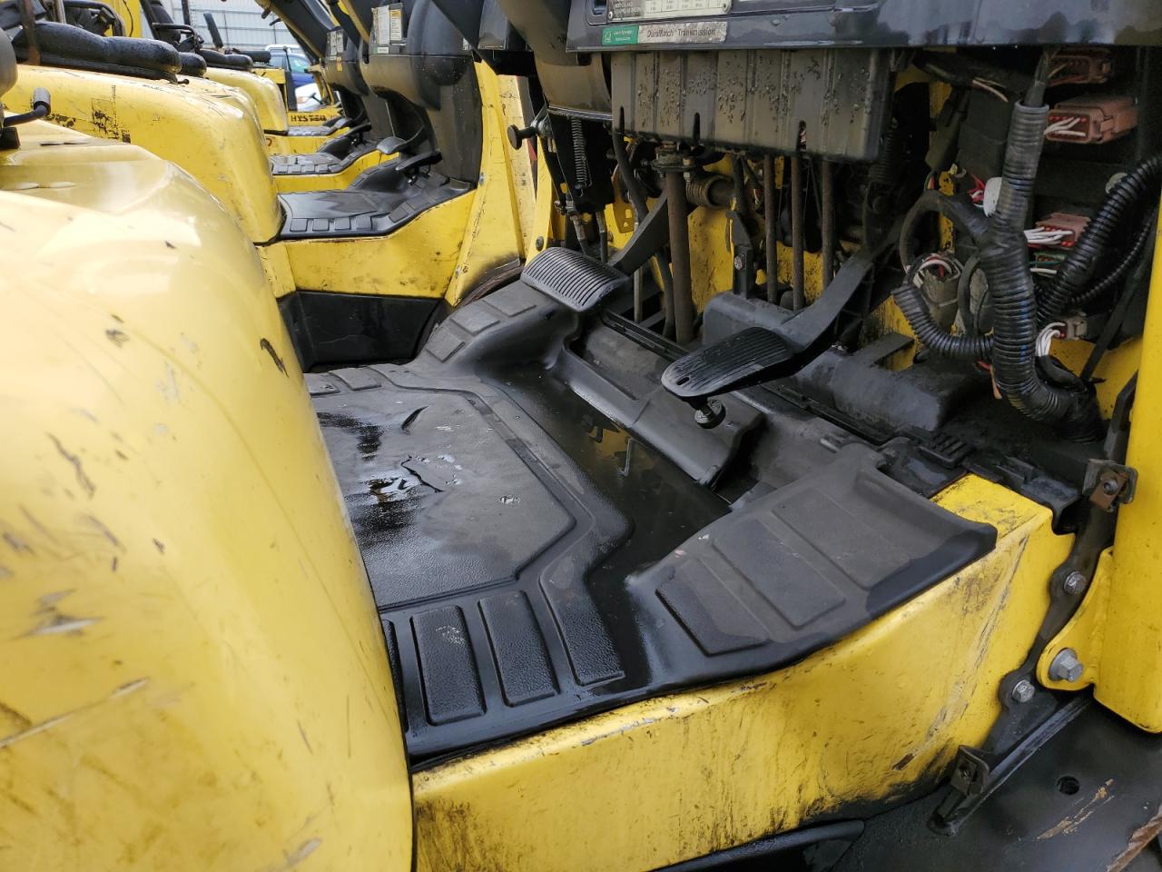 HYST FORKLIFT 2012 VIN F001V04352K фото 5