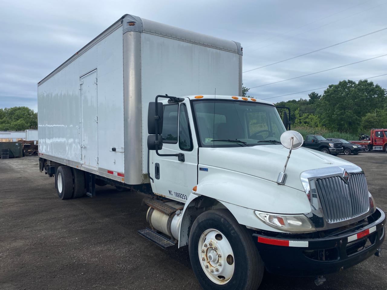 INTERNATIONAL 4000 SERIE 2013 3HAMMAALXDL155552