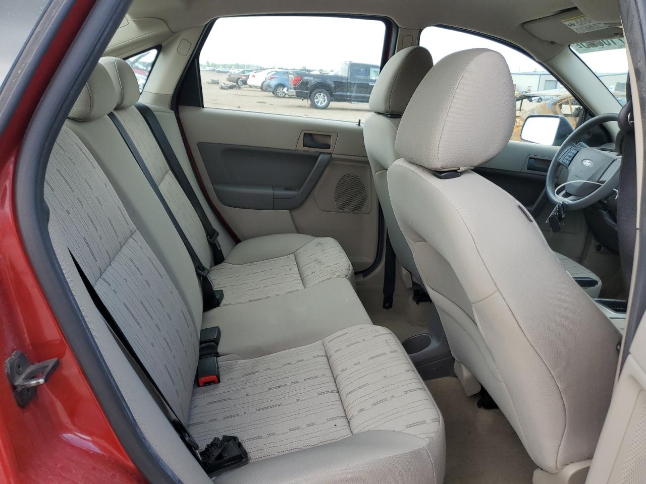 2010 Ford Focus Se VIN: 1FAHP3FN9AW218719 Lot: 62710825