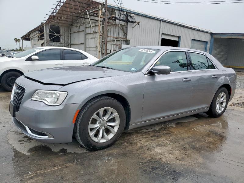  CHRYSLER 300 2015 Srebrny