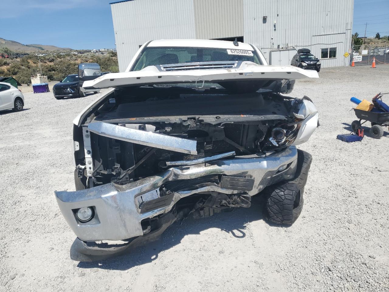 CHEVROLET ALL Models 2018 VIN 1GC1KVEY6JF211826 фото 5