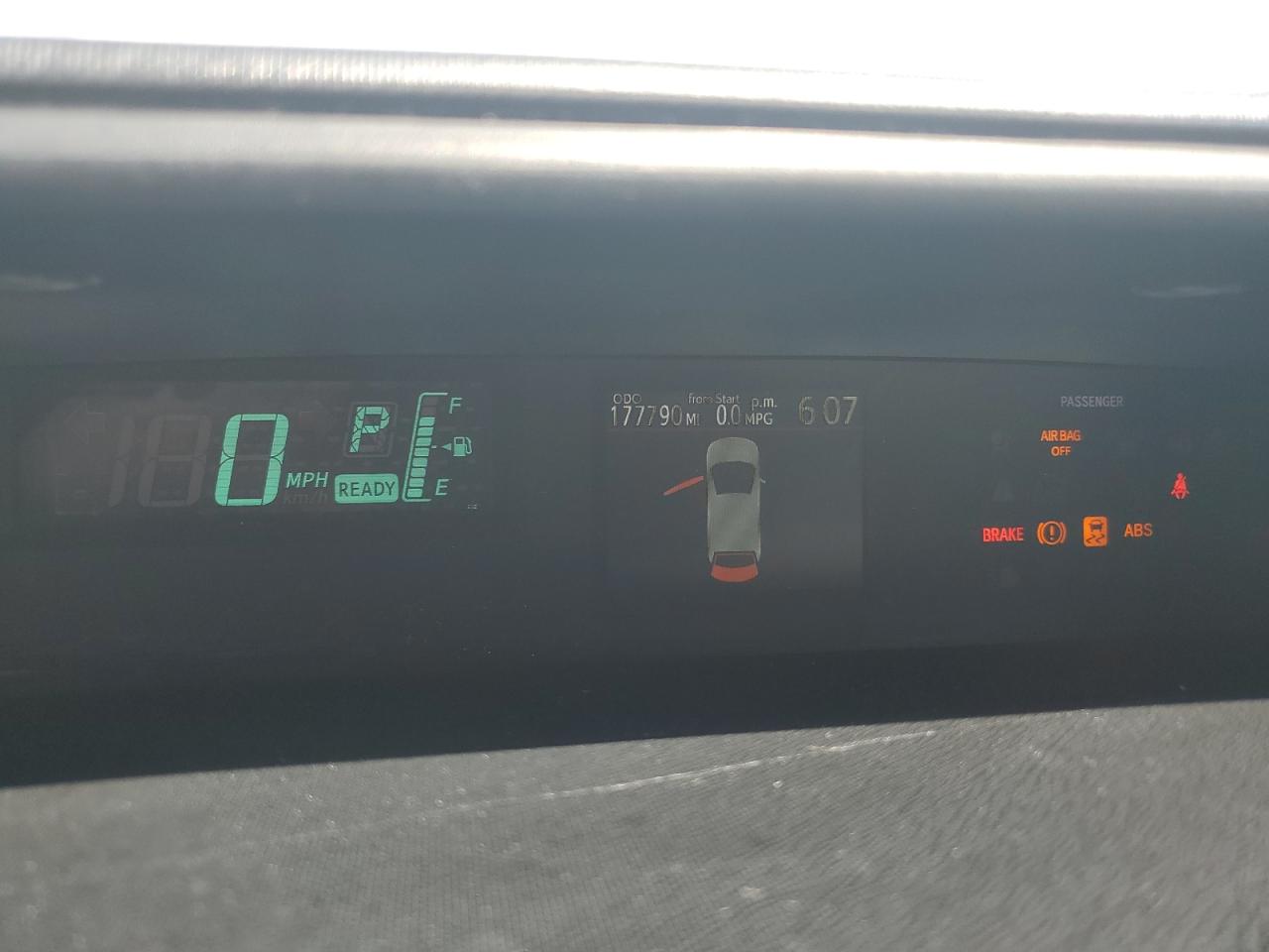 TOYOTA PRIUS 2013 VIN JTDKDTB3XD1540011 zdjęcie 9