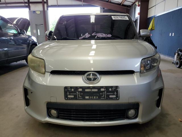 Паркетники TOYOTA SCION 2012 Серебристый
