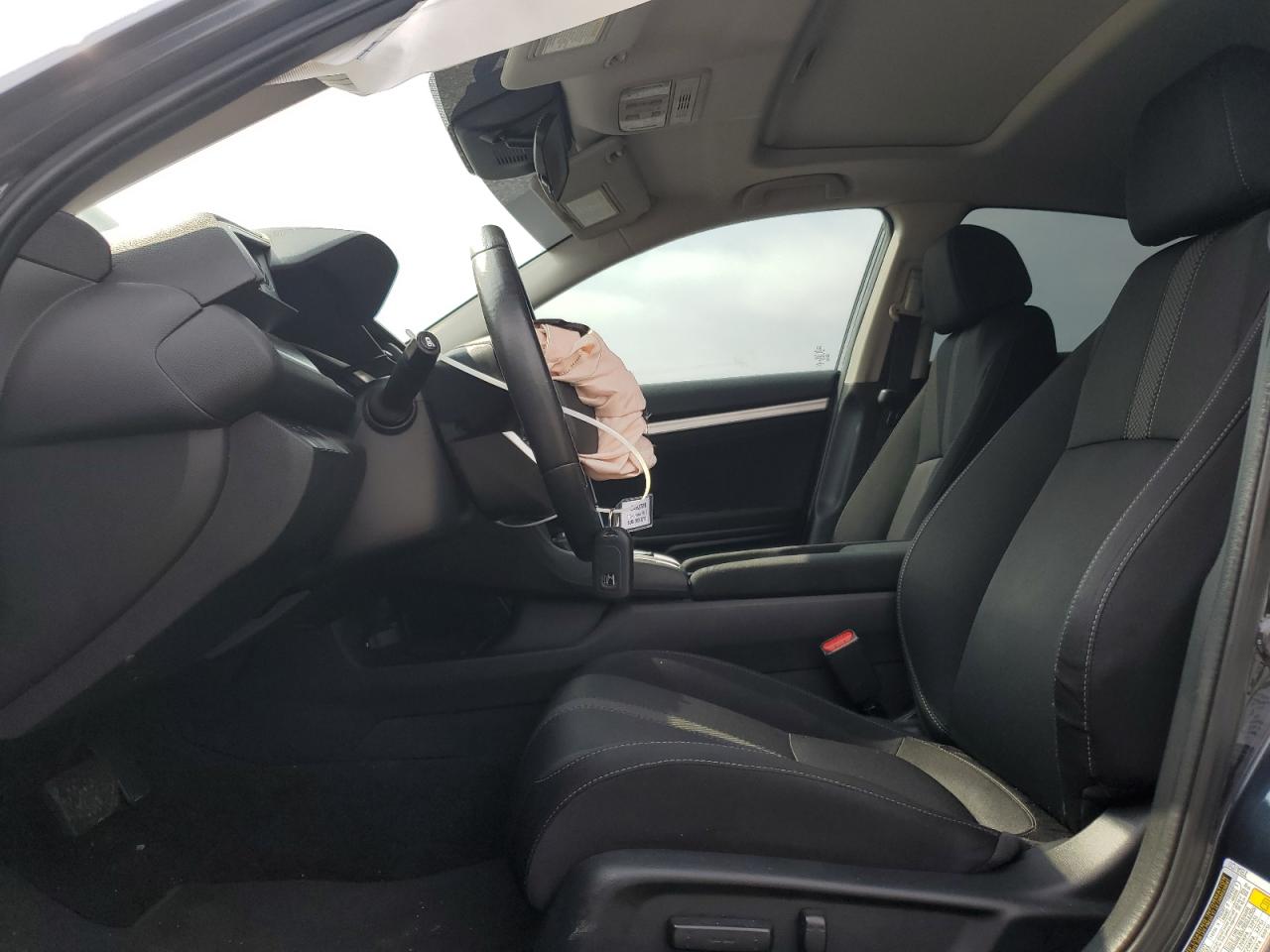 HONDA CIVIC 2019 VIN 2HGFC2F77KH000465 фото 7