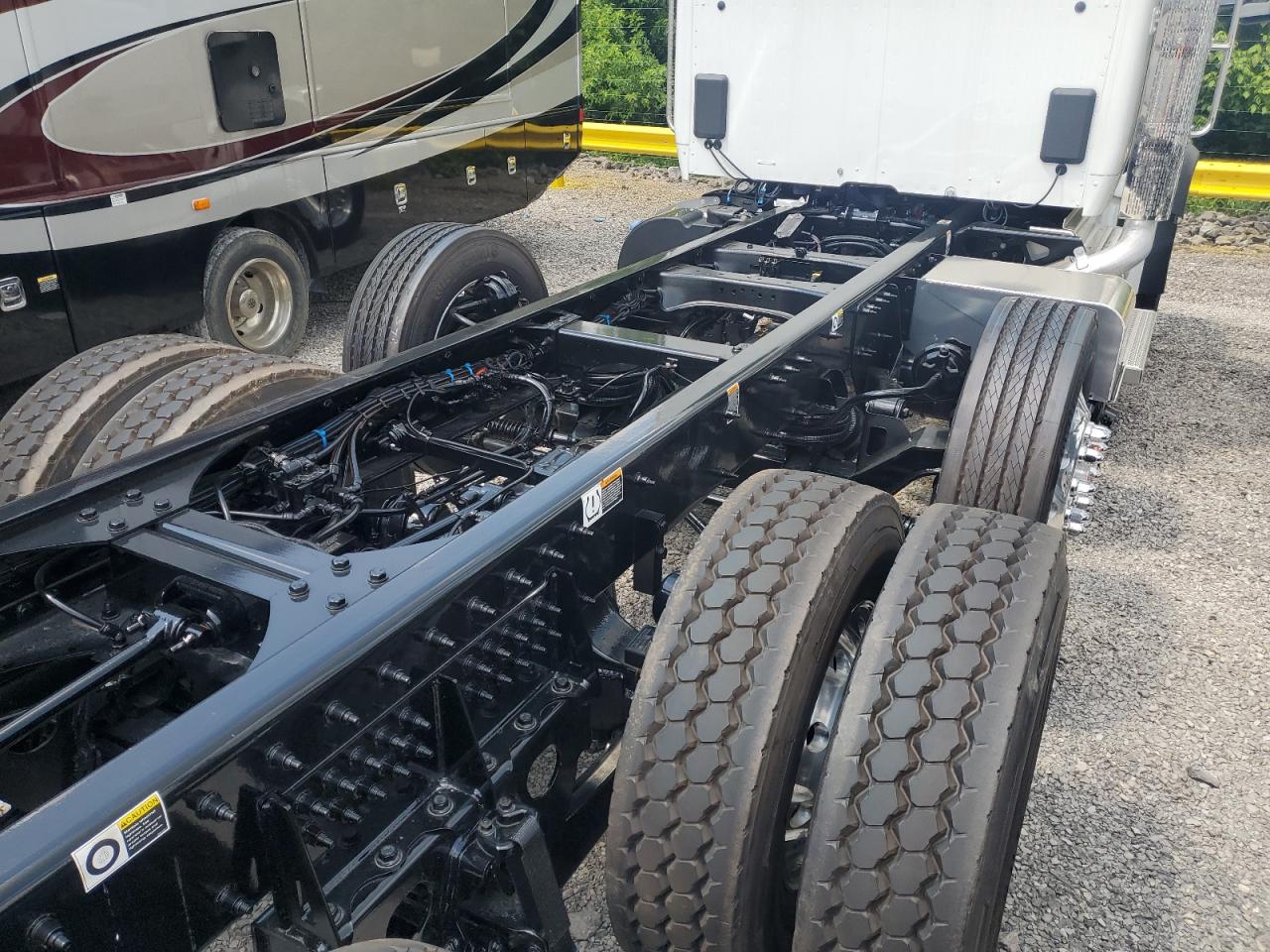 PETERBILT ALL MODELS 2025 VIN 1NPCXPEXXSD758505 photo 6