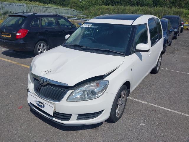 SKODA ROOMSTER S 2015