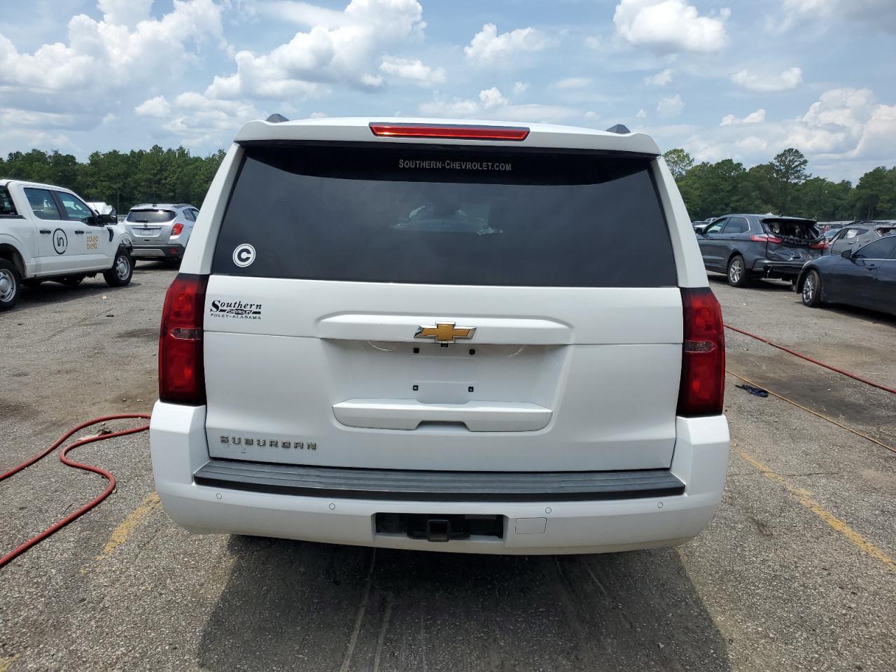2019 Chevrolet Suburban C1500 Lt VIN: 1GNSCHKC2KR397495 Lot: 62296985