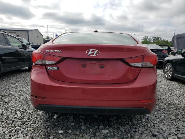  HYUNDAI ELANTRA 2016 Красный