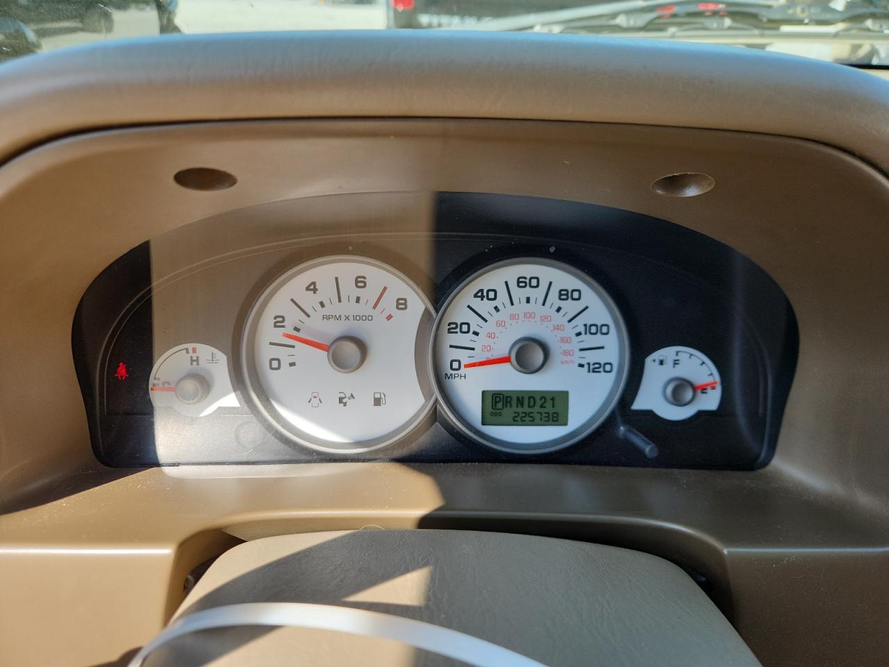 2005 Ford Escape Xlt VIN: 1FMYU03175KB41196 Lot: 62846695