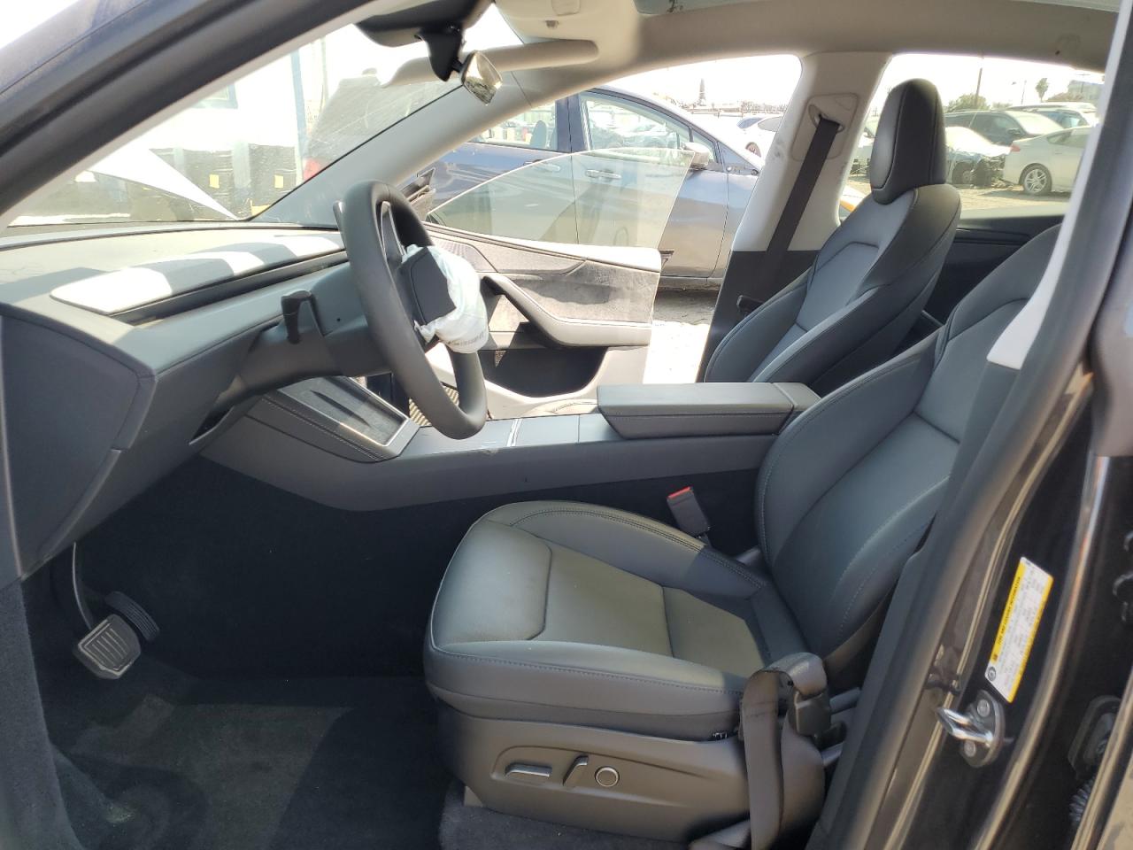 2026 Tesla Model Y VIN: 7SAYGDEE9TF353453 Lot: 62315775