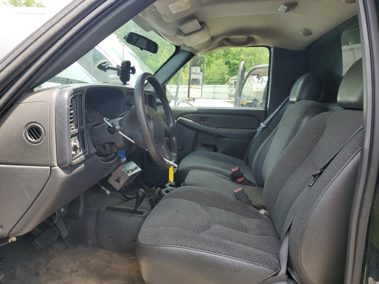 2005 Chevrolet Silverado K3500 VIN: 1GBJK34GX5E100466 Lot: 62747255
