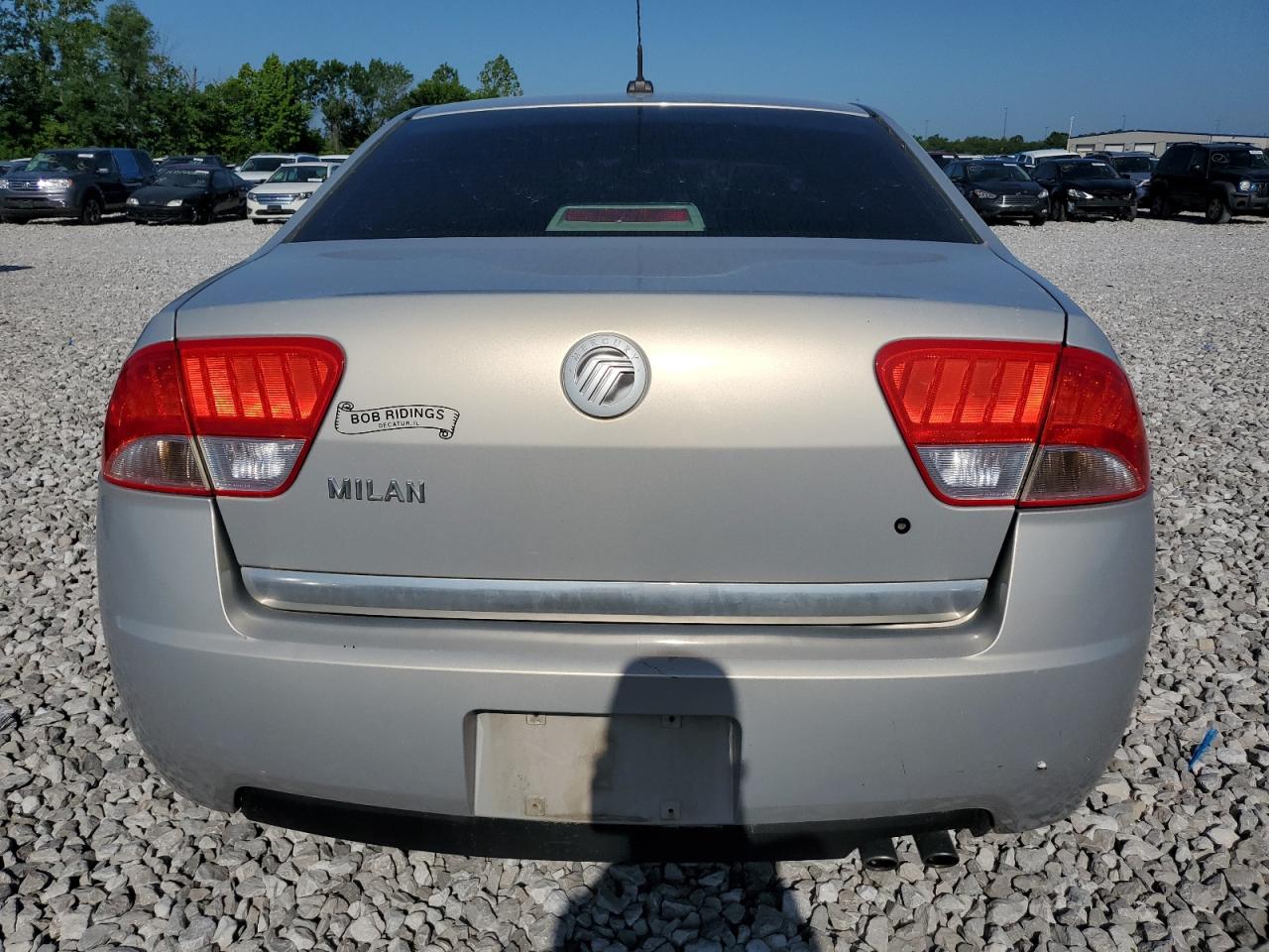 2010 Mercury Milan VIN: 3MEHM0HA0AR615944 Lot: 60977155