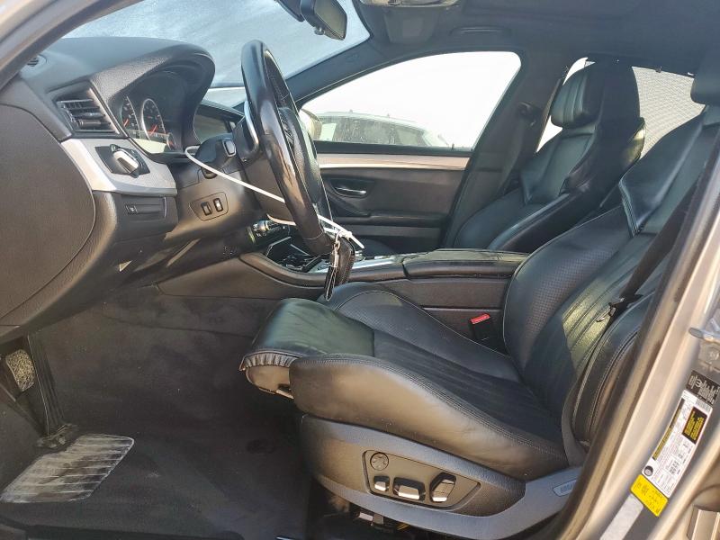 Sedans BMW M5 2013 Szary