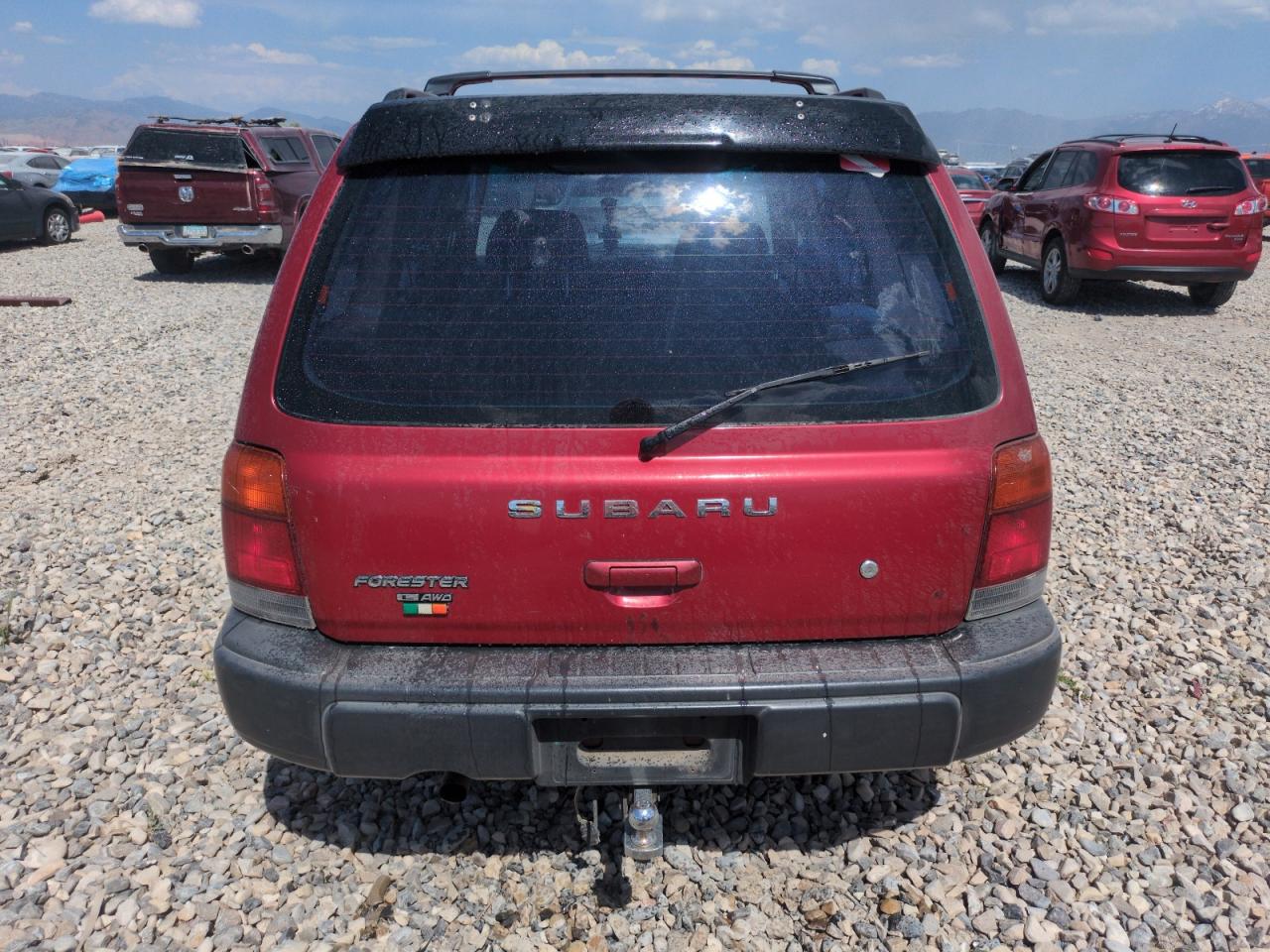 2000 Subaru Forester L VIN: JF1SF6350YH711024 Lot: 60251835