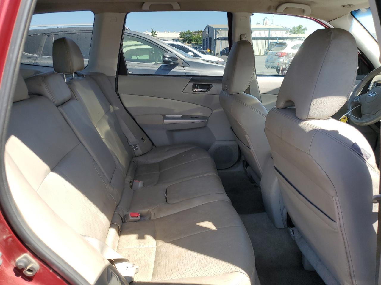 2010 Subaru Forester 2.5X Limited VIN: JF2SH6DC7AH801988 Lot: 61163575