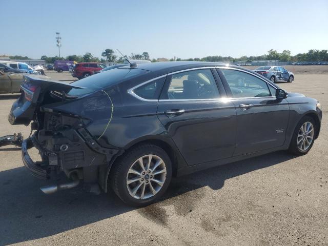  FORD FUSION 2018 Czarny