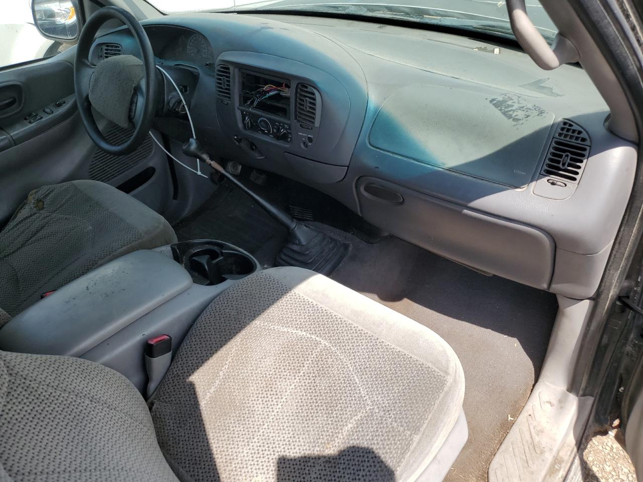 2001 Ford F150 VIN: 1FTZX1721YKB06327 Lot: 62751615