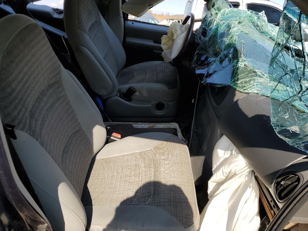 2003 Ford Econoline E350 Super Duty Wagon VIN: 1FMNE31S73HA88751 Lot: 59338795