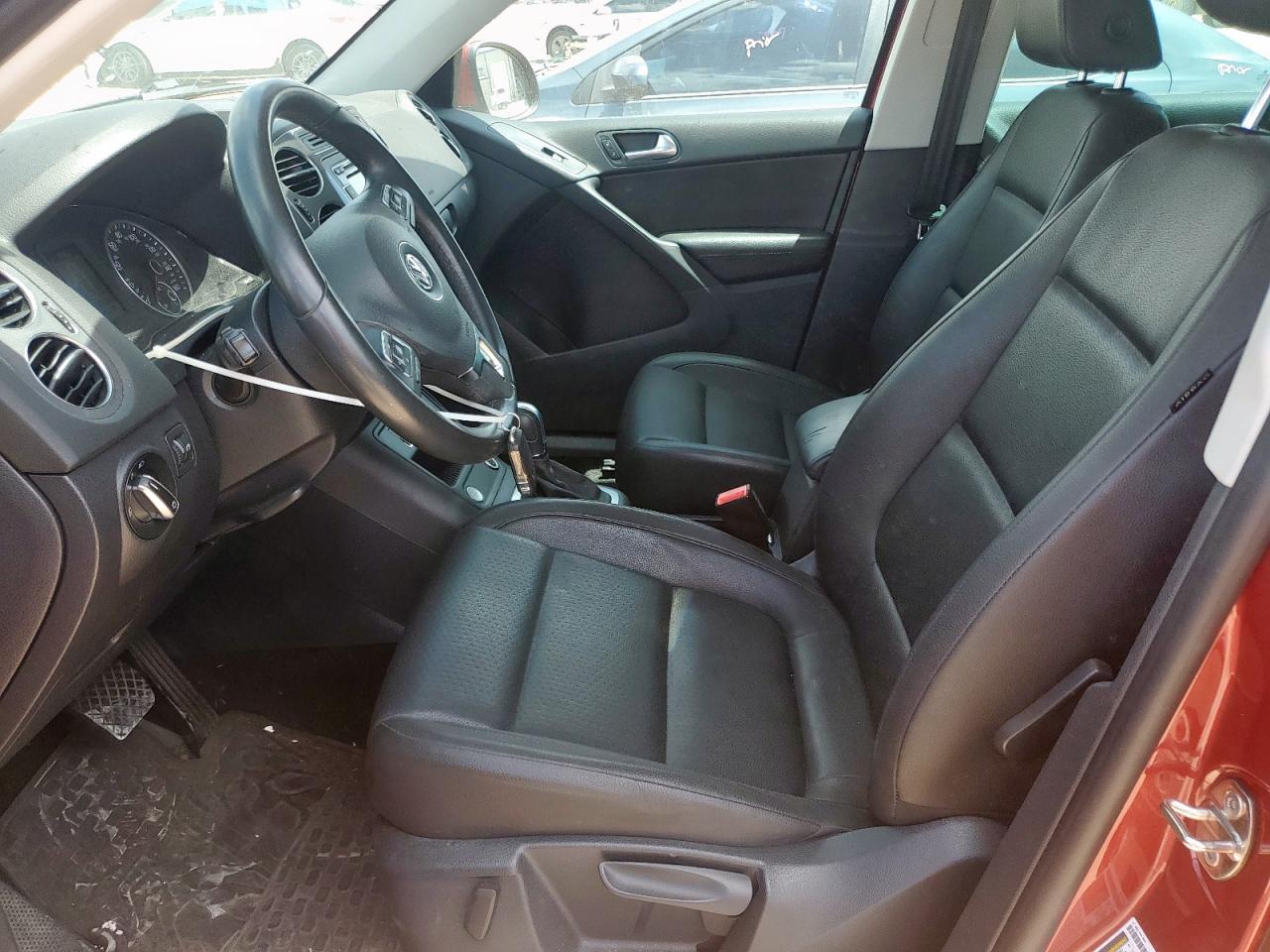 2014 Volkswagen Tiguan S VIN: WVGAV3AX4EW097495 Lot: 61488365